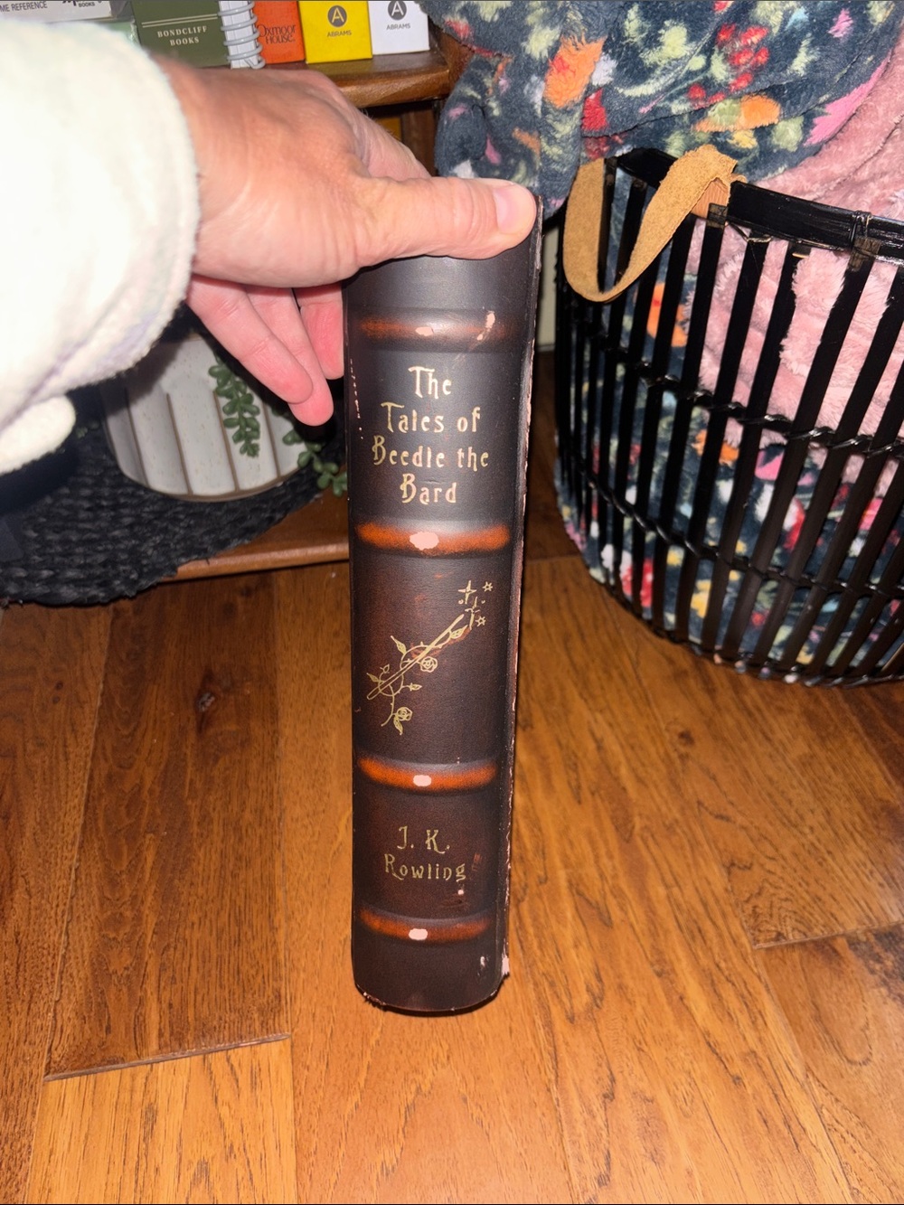The Tales of Beedle the Bard-J.K Rowling - Picture 3 of 16